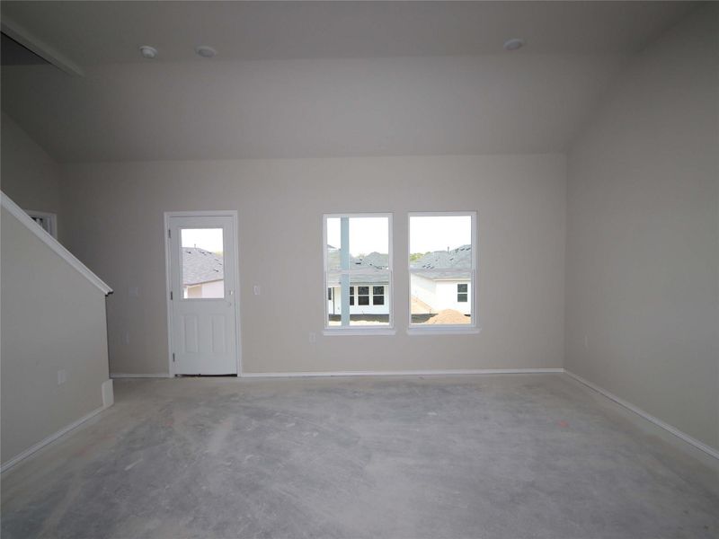 Spacious, unfurnished interior of a new home in Marble Creek Crossing, Austin (Image 9).