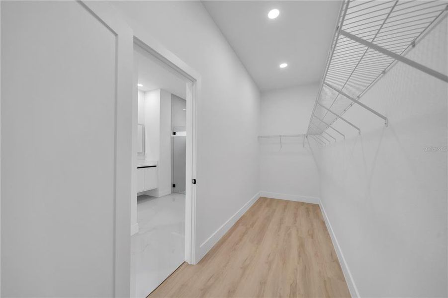 Spacious, unfurnished interior of a new home in , North Port (Image 31). Spacious, unfurnished interior of a new home in , North Port (Image 31).