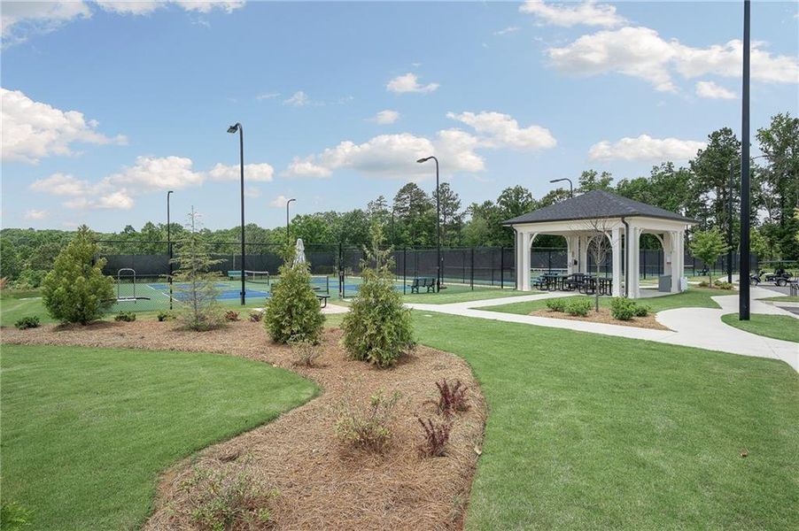 Community amenities in Del Webb Chateau Elan, Hoschton (Image 18).