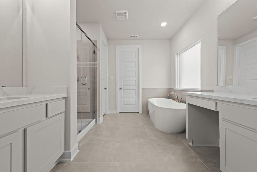 Representative image. Features, specifications, selections and colors may vary. Representative image. Features, specifications, selections and colors may vary.