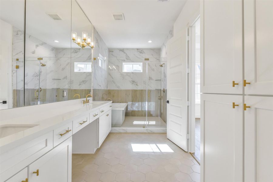 Furnished interior view inside a new home in Reserve in Memorial, Houston (Image 14).
