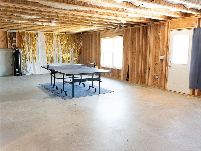 Image 38 of a home in .