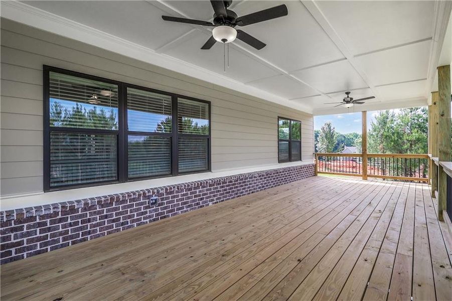Exterior details and patio area of a home in Stonegate, Monroe (Image 4).