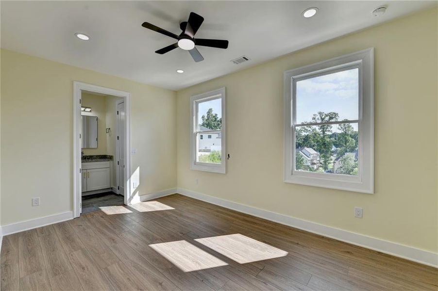 Spacious, unfurnished interior of a new home in , Gainesville (Image 21). Spacious, unfurnished interior of a new home in , Gainesville (Image 21).