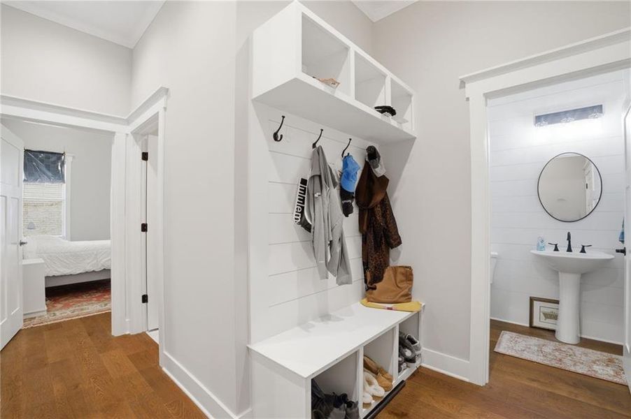 Furnished interior view inside a new home in , Jasper (Image 54).