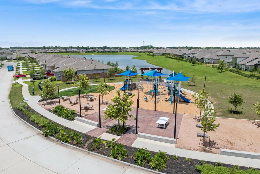 Community amenities in Lago Mar, Santa Fe (Image 15).