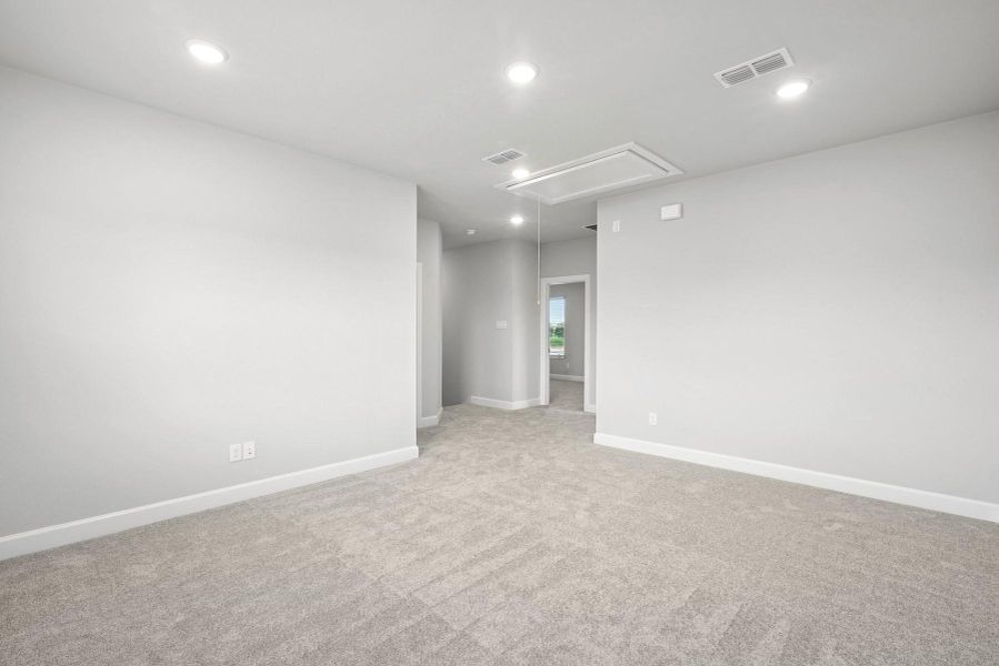Spacious, unfurnished interior of a new home in Harvest Green 45', Richmond (Image 33).
