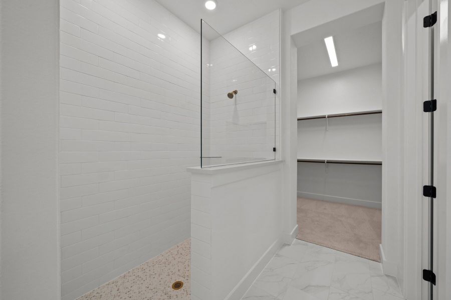 The Norwood - Owner's Bath The Norwood - Owner's Bath