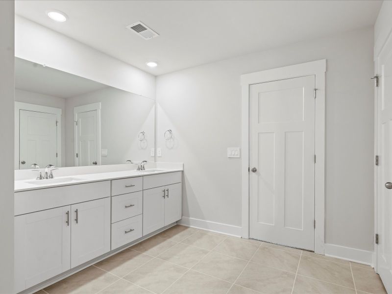 Welcome to the Johnson floorplan at Chestnut Grove.