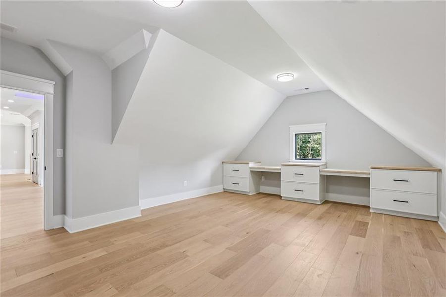 Spacious, unfurnished interior of a new home in , Braselton (Image 105).