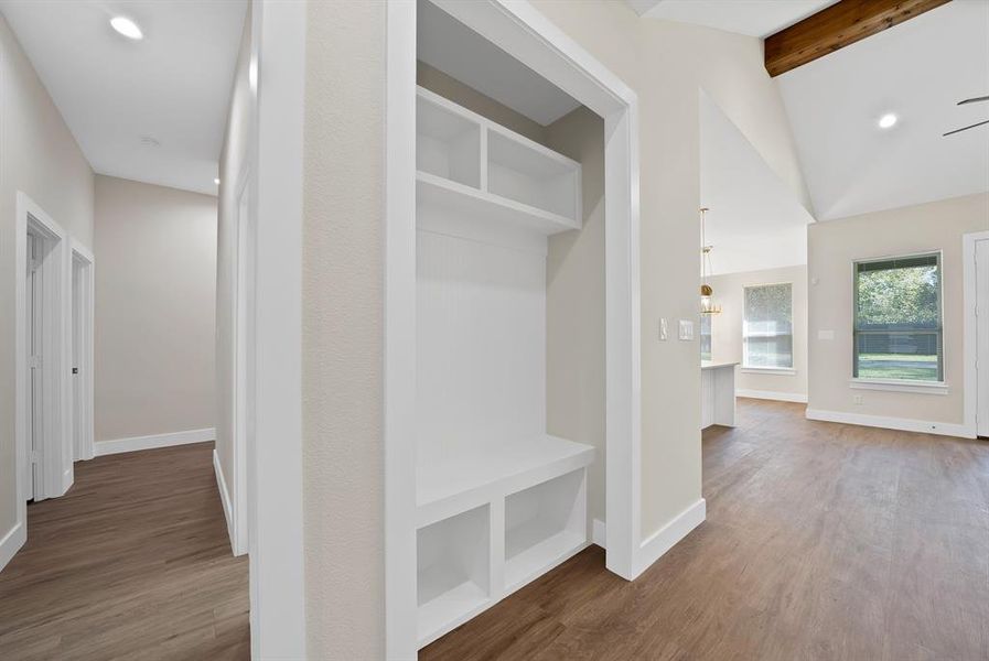 Spacious, unfurnished interior of a new home in , Dallas (Image 17).