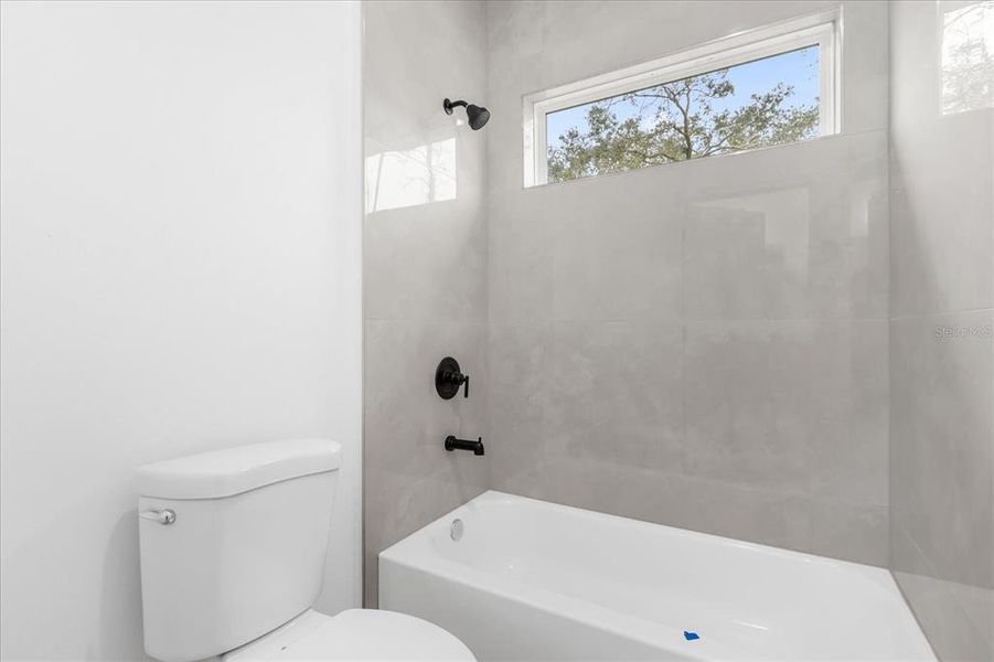 Furnished interior view inside a new home in , Ocala (Image 6).