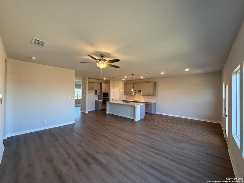 Spacious, unfurnished interior of a new home in The Preserve at the Wilder, Adkins (Image 20). Spacious, unfurnished interior of a new home in The Preserve at the Wilder, Adkins (Image 20).