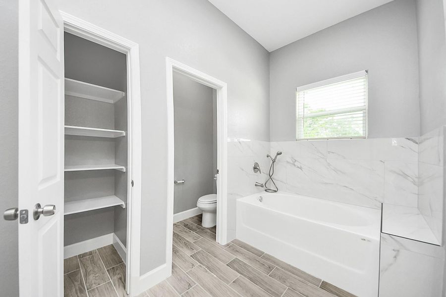 Furnished interior view inside a new home in , Houston (Image 10). Furnished interior view inside a new home in , Houston (Image 10).