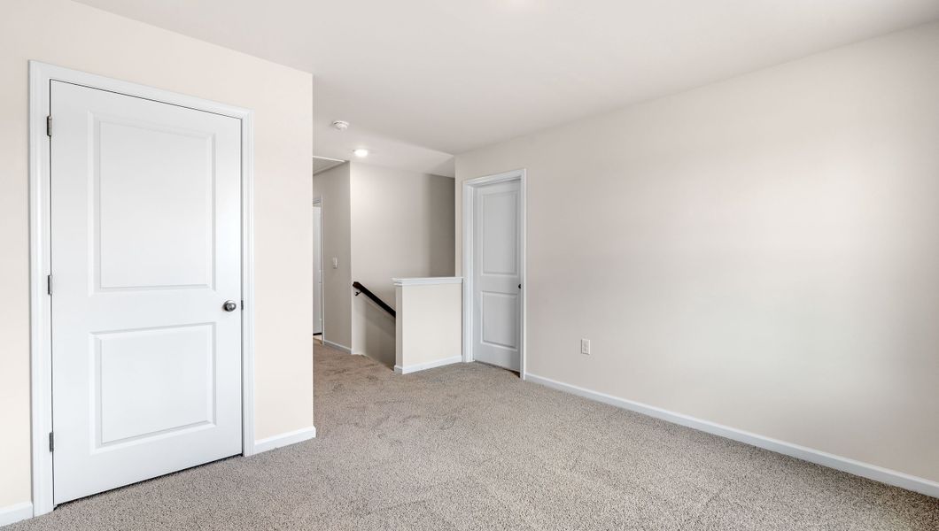 Spacious, unfurnished interior of a new home in Woodhaven, Spartanburg (Image 19).