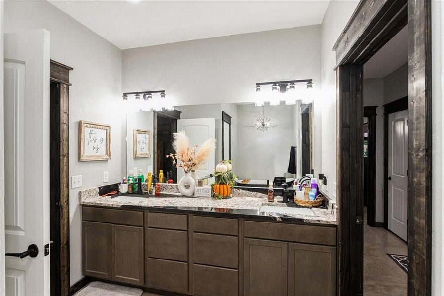 Furnished interior view inside a new home in , Huntington (Image 26).