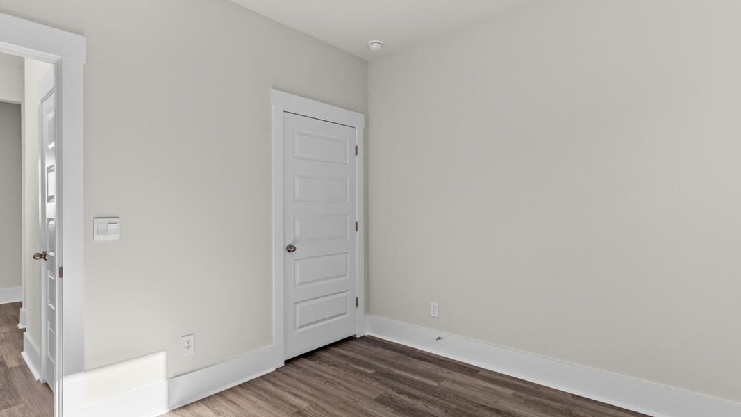 Spacious, unfurnished interior of a new home in Indigo Preserve, Leland (Image 28).