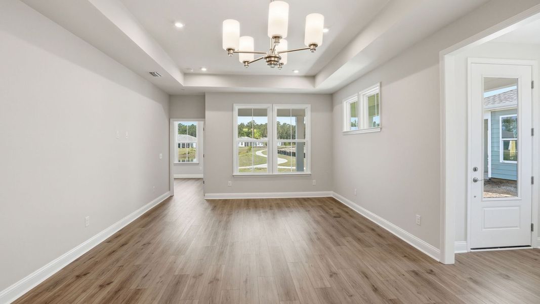 Spacious, unfurnished interior of a new home in Sun City Hilton Head, Bluffton (Image 12).