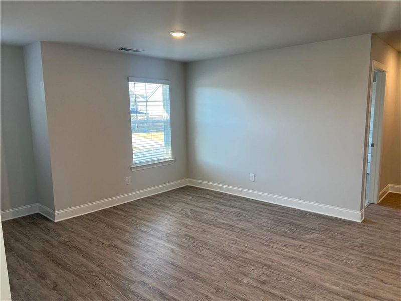 Spacious, unfurnished interior of a new home in , Bonaire (Image 10). Spacious, unfurnished interior of a new home in , Bonaire (Image 10).