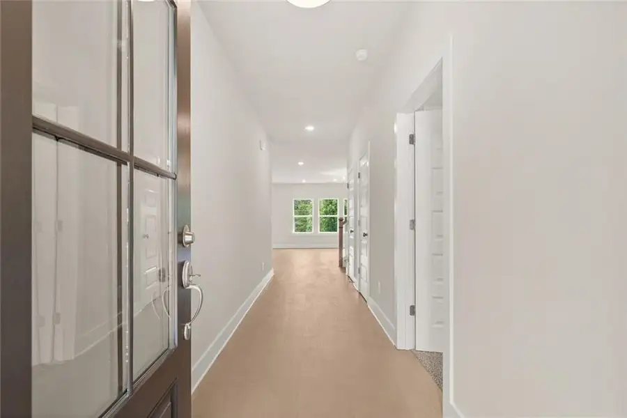 Spacious, unfurnished interior of a new home in , Gainesville (Image 26). Spacious, unfurnished interior of a new home in , Gainesville (Image 26).