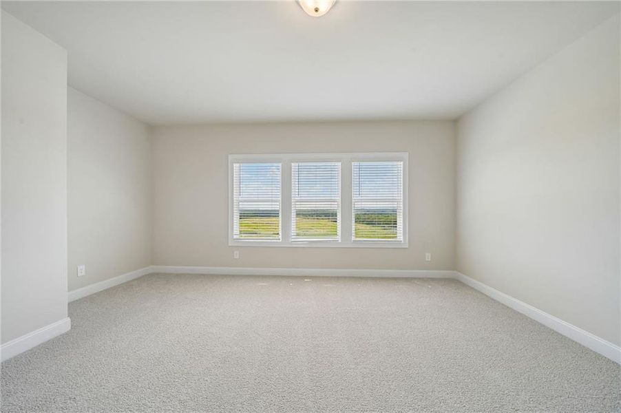 Spacious, unfurnished interior of a new home in River Pointe, Monroe (Image 50).