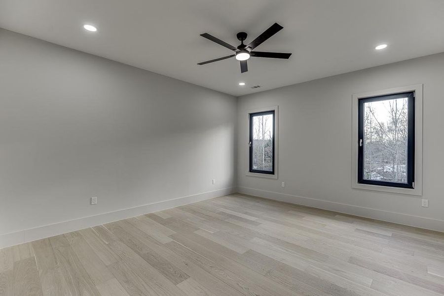Spacious, unfurnished interior of a new home in , Buford (Image 42).