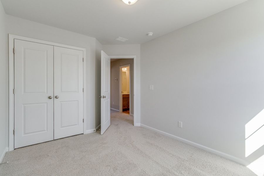 Spacious, unfurnished interior of a new home in Haynes Park, Columbia (Image 26).