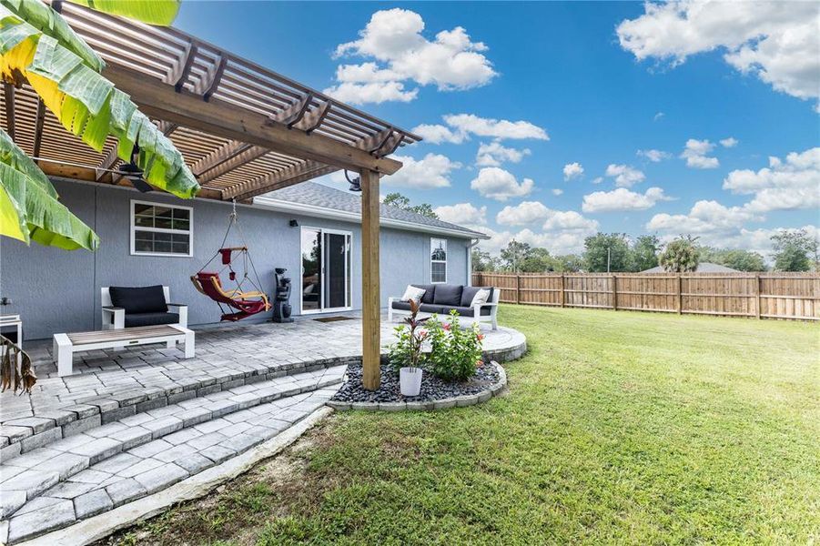 Exterior details and patio area of a home in , Belleview (Image 24).