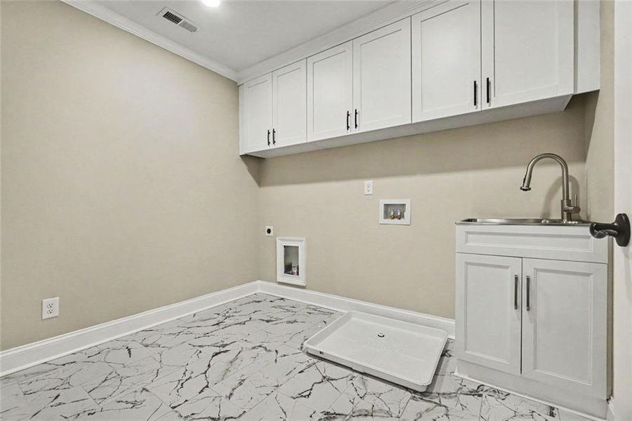 Spacious, unfurnished interior of a new home in , Hapeville (Image 13). Spacious, unfurnished interior of a new home in , Hapeville (Image 13).
