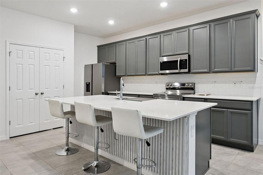 Furnished interior view inside a new home in , Winter Garden (Image 11).