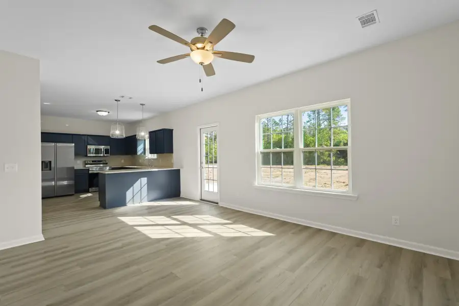 Representative unfurnished interior of a home built from the The Anderson by RTS Homes in Lakeside at Fifteen West, Hinesville (Image 31).