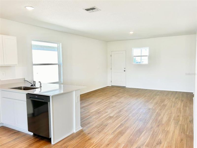 Spacious, unfurnished interior of a new home in Broadleaf, Parrish (Image 8). Spacious, unfurnished interior of a new home in Broadleaf, Parrish (Image 8).