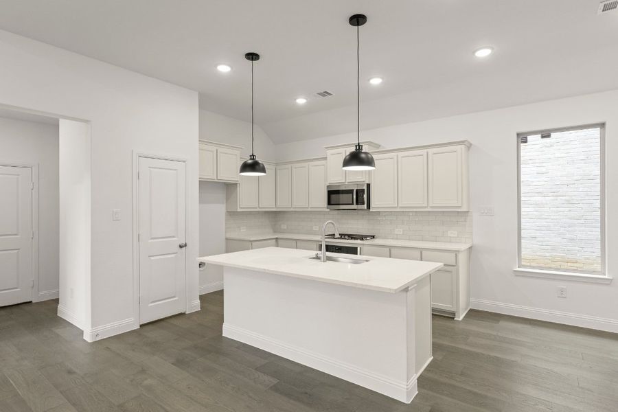 Representative furnished interior of a home built from the Timberline by Pacesetter Homes in La Terra at Uptown Celina, Celina (Image 5). Representative furnished interior of a home built from the Timberline by Pacesetter Homes in La Terra at Uptown Celina, Celina (Image 5).