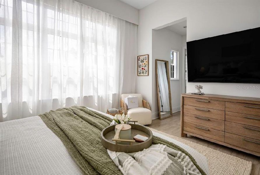 Furnished interior view inside a new home in , Montverde (Image 4).