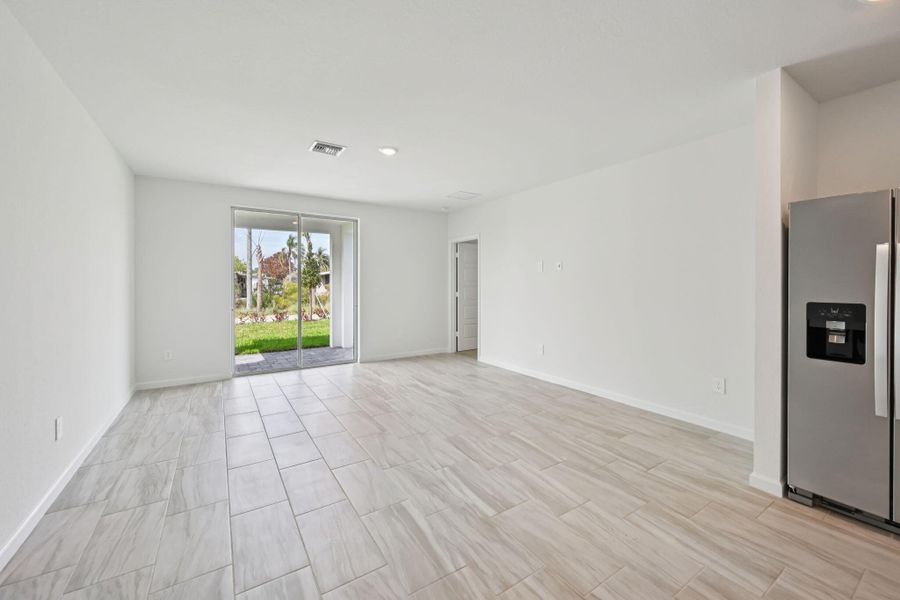 14410 SW NEW DAWN ROAD FL (7)