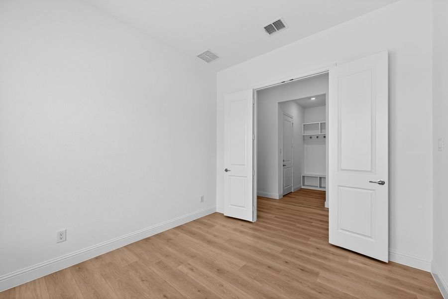 Spacious, unfurnished interior of a new home in The Ridge at Northlake, Northlake (Image 29). Spacious, unfurnished interior of a new home in The Ridge at Northlake, Northlake (Image 29).