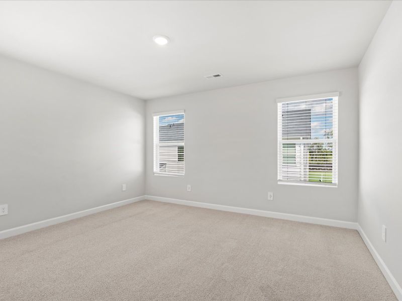 Spacious, unfurnished interior of a new home in Valentine Townes, Greer (Image 14).