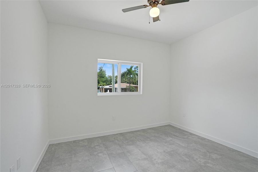 Spacious, unfurnished interior of a new home in , Fort Lauderdale (Image 47).