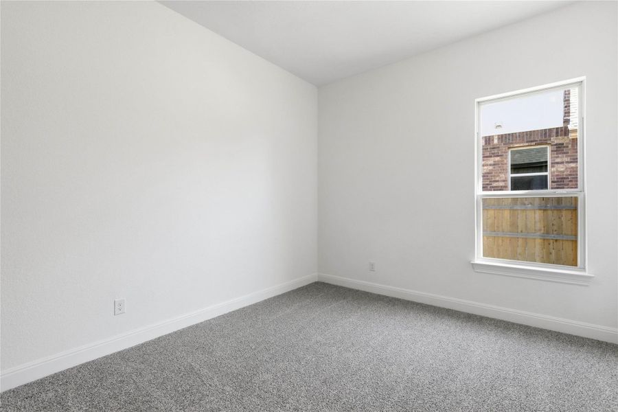 Spacious, unfurnished interior of a new home in Oaks at San Gabriel, Georgetown (Image 15).