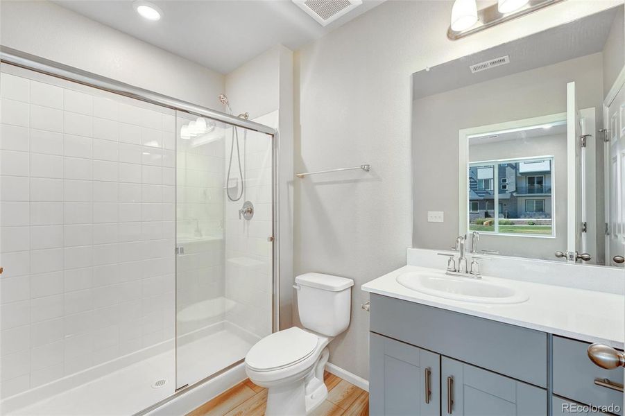 Furnished interior view inside a new home in , Broomfield (Image 12).