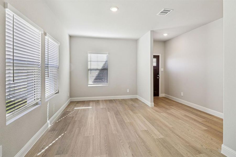 Photo is not of the actual home, but is an inspirational photo of builder’s model home and may depict options, furnishings, and/or decorator features that are not included.