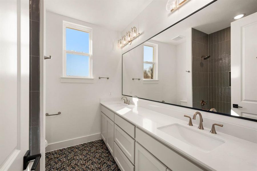 Furnished interior view inside a new home in Rolling Creek Ranch, Aledo (Image 12). Furnished interior view inside a new home in Rolling Creek Ranch, Aledo (Image 12).