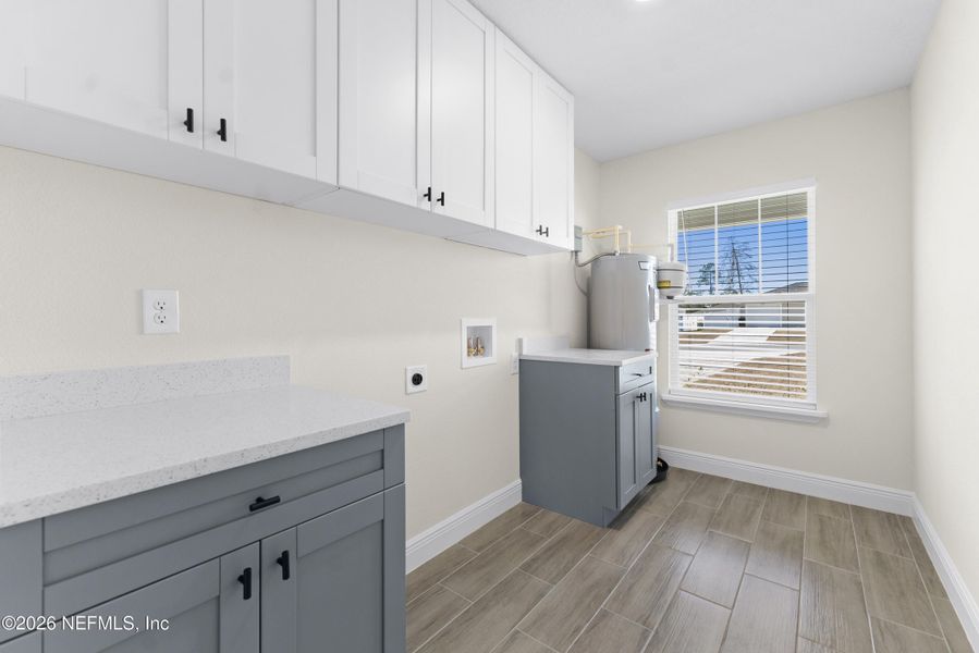 Furnished interior view inside a new home in , Ocala (Image 11).