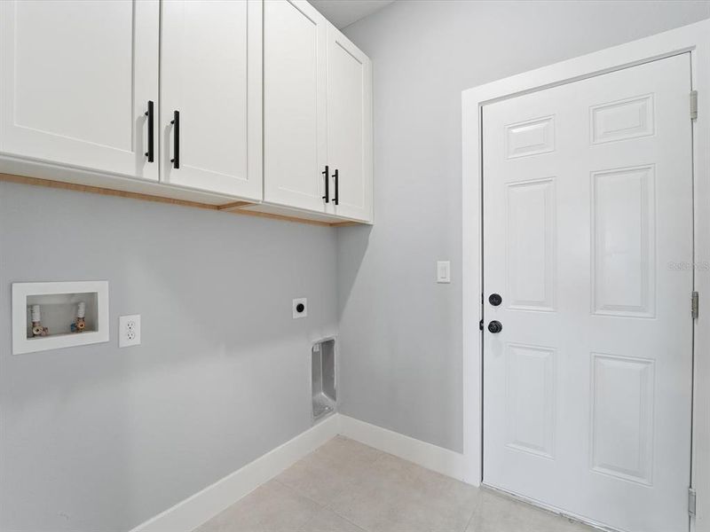 Spacious, unfurnished interior of a new home in , Port Charlotte (Image 29). Spacious, unfurnished interior of a new home in , Port Charlotte (Image 29).