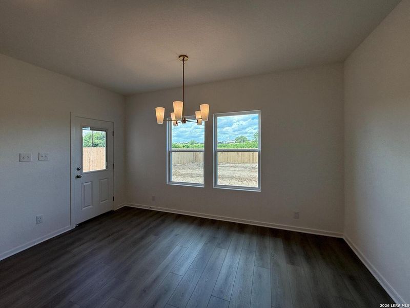 Spacious, unfurnished interior of a new home in Hennersby Hollow, San Antonio (Image 26). Spacious, unfurnished interior of a new home in Hennersby Hollow, San Antonio (Image 26).