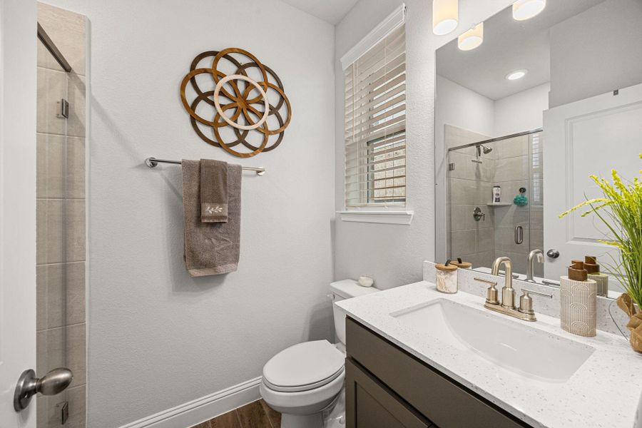 Furnished interior view inside a new home in , Tomball (Image 12).