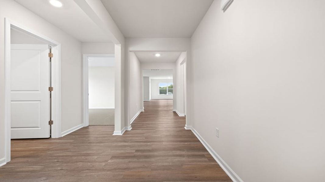 Spacious, unfurnished interior of a new home in Lakestone, Woodruff (Image 9).