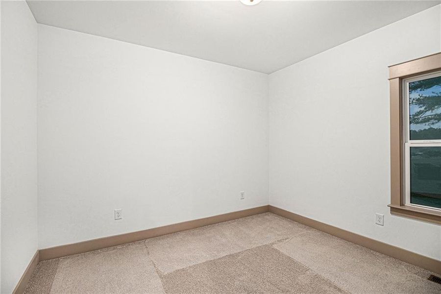 Spacious, unfurnished interior of a new home in , Taylorsville (Image 31).