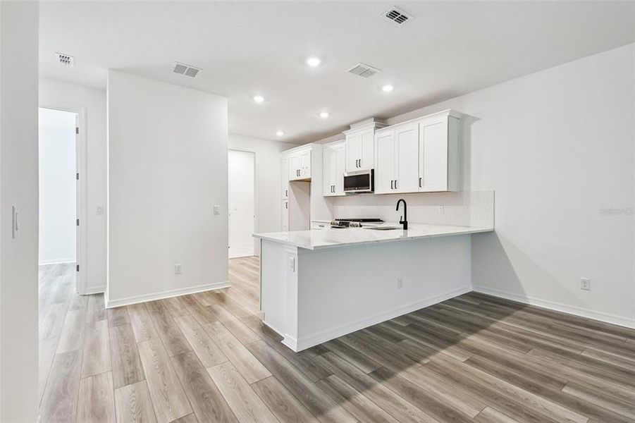 Image 44 of a home in Sweetwater at Lakewood Ranch.