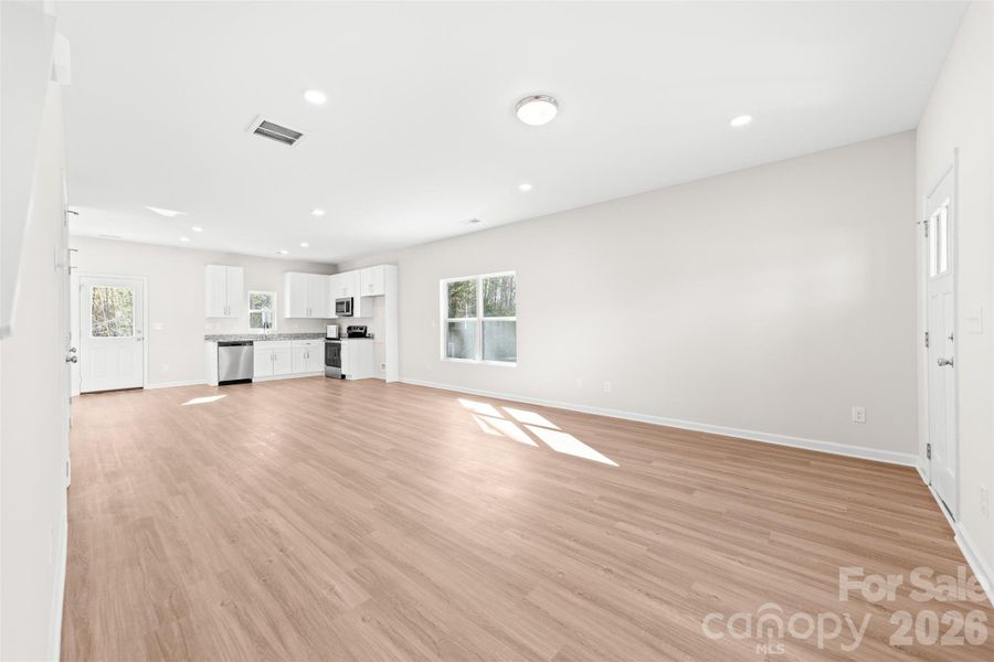 Spacious, unfurnished interior of a new home in , Bessemer City (Image 13).